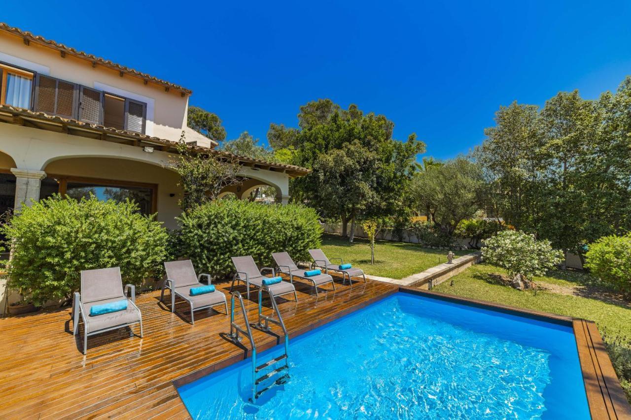 Villa Alcanada Garden Alcudia  Exterior foto